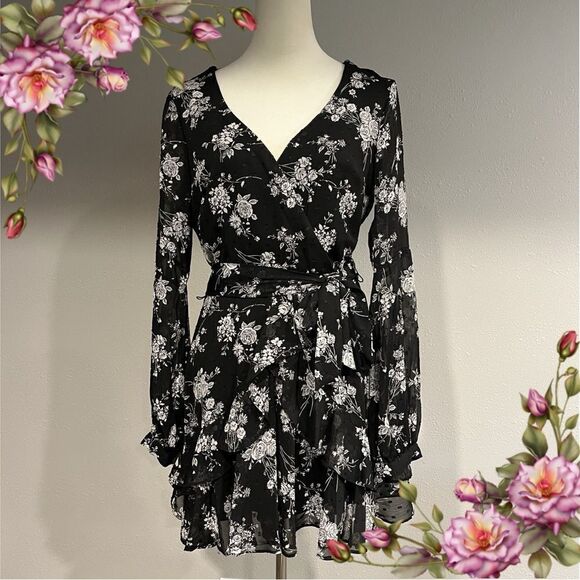 B. Smart Dresses & Skirts - B.Smart floral fake wrap long sleeve dress with ruffle details size 9 ( Juniors)